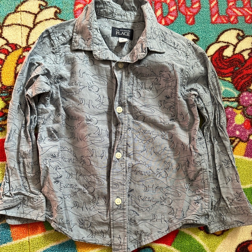 🐠2/$10🐠 Toddler boys 👦 Dino 🦖 dress shirt 👔